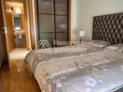 FOR RENT – Beautiful furnished apartment City Center