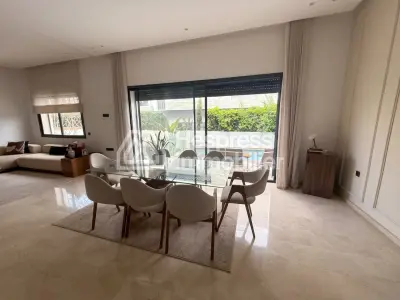 Villa avec piscine à louer – Dar Bouazza