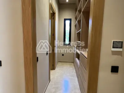 فيلا للبيع على طريق أميزميز
