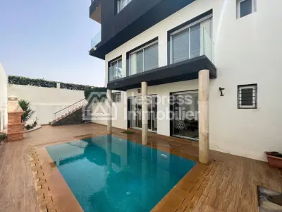 Villa for sale in Dar Bouazza