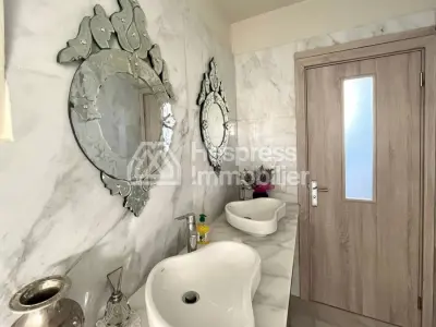 Villa for sale in Dar Bouazza