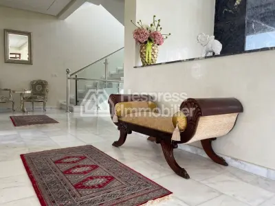 Villa for sale in Dar Bouazza