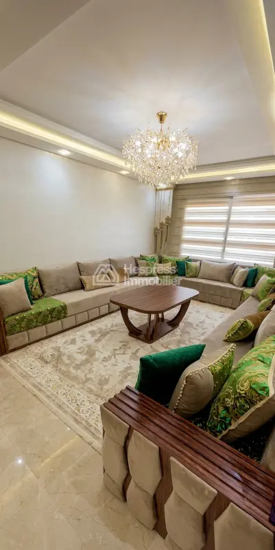 For rent – ​​beautiful furnished apartment in Burgundy