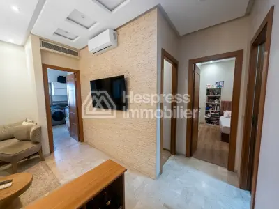 Apartment for Sale with Pool View – Mansouria