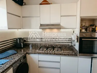Apartment for Sale with Pool View – Mansouria