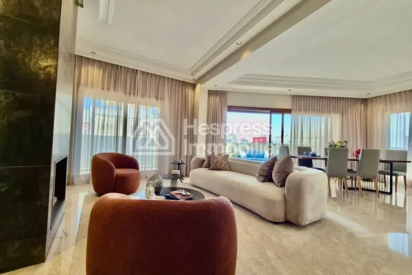 Modern Apartment with Terrace Racine
