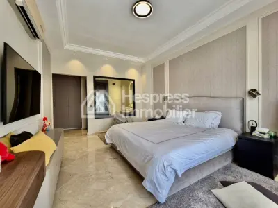 Modern Apartment with Terrace Racine