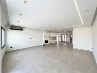 Empty Apartment Racine