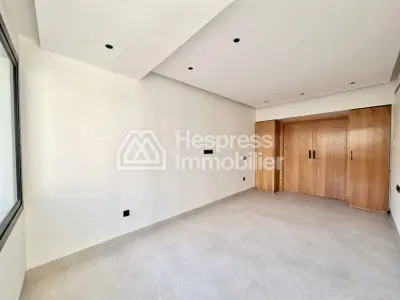Empty Apartment Racine