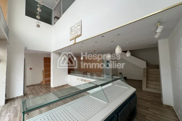 Commercial premises for sale, 116m² at Tangier
