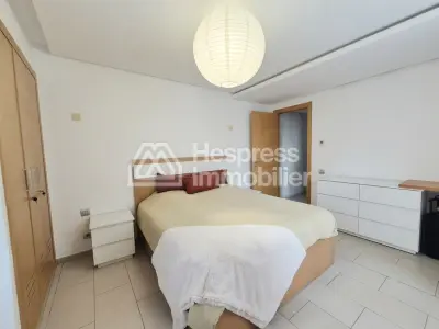Furnished Studio with Terrace (CFC)