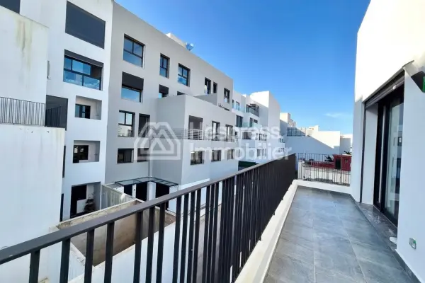 Appartement Neuf Meublé Oasis Route d'El Jadida
