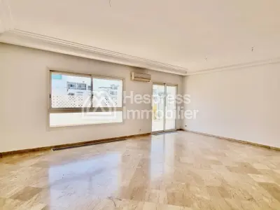 Appartement Vide avec Grande Terrasse Racine