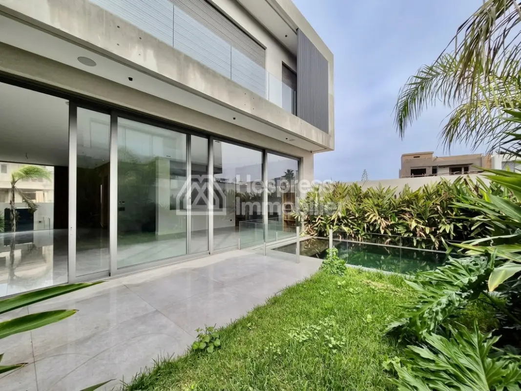 Villa vide avec piscine Ain Diab Centre
