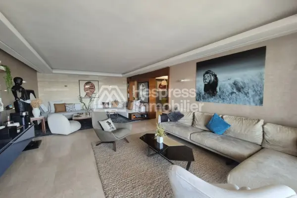 Bel appartement à la vente à Ain diab