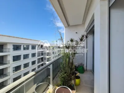 Bel appartement à la vente à Ain diab