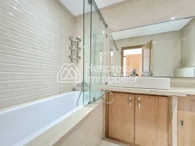 Beautiful furnished apartment in Racine
