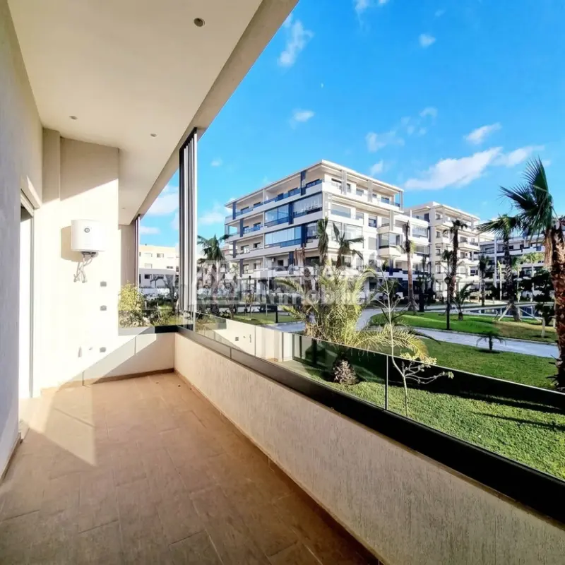 Bel appartement meublé à Californie