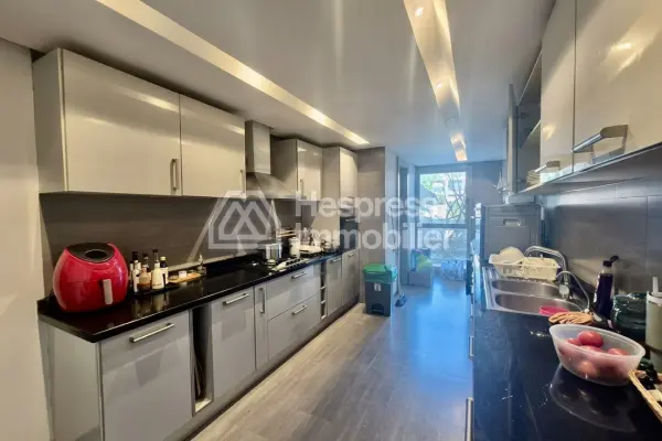 Appartement à la vente à Ain diab