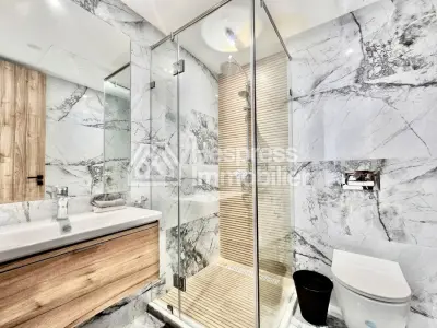 Superbe studio meublé à Bourgogne ouest