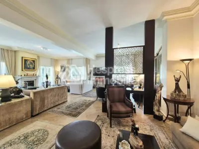 Magnifique villa à le vente à Ain diab extension