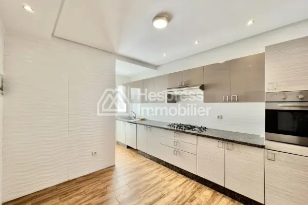 Appartement à la location au Triangle d'or