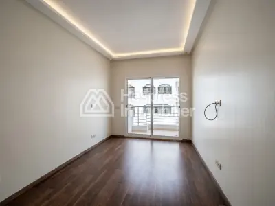 Appartement à la location au Triangle d'or