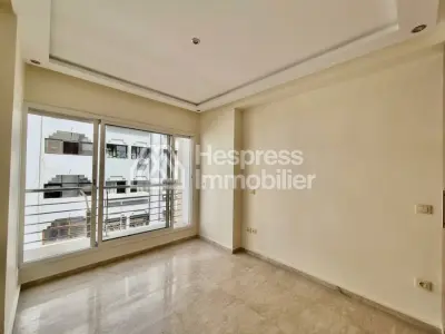 Appartement à la location au Triangle d'or