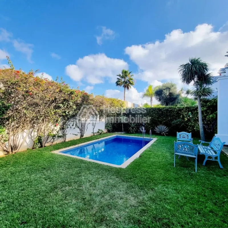 Furnished villa in Aïn Diab extension