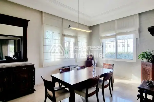 Furnished villa in Aïn Diab extension