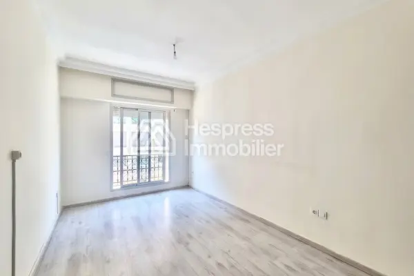 Empty Apartment Gauthier
