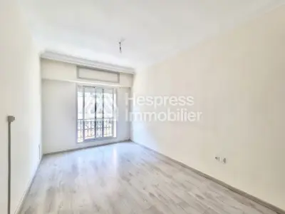 Empty Apartment Gauthier