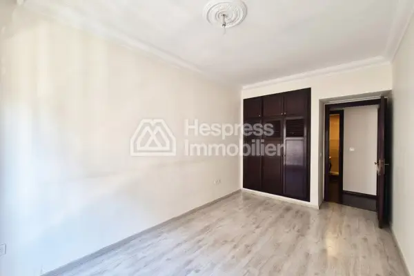Empty Apartment Gauthier