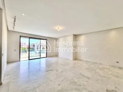 شقة غير مفروشة مع شرفة بوسكورة Ville verte