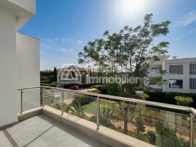 شقة غير مفروشة مع شرفة بوسكورة Ville verte