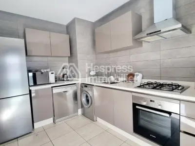 Appartement Meublé avec Terrasse CFC