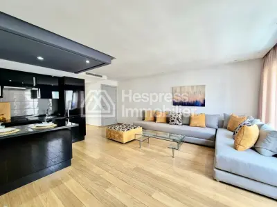 Furnished Studio Apartment in the Golden Triangle