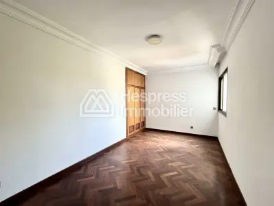 Empty Apartment Racine