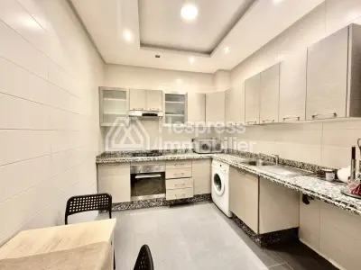 Appartement Meublé avec Cour Bourgogne Ouest