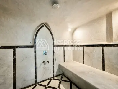 Villa Vide avec Jardin et Piscine Manar