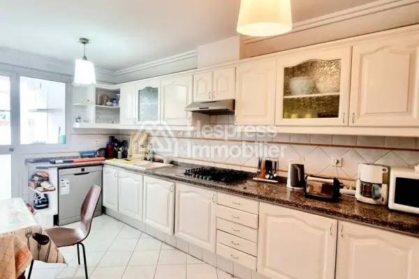 Furnished Apartment Racine