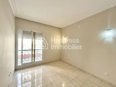 Appartement Vide Racine