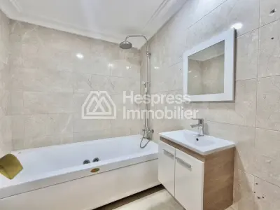 Appartement Vide Racine