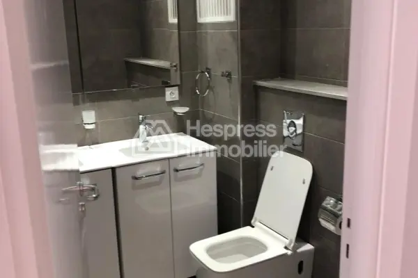 Beautiful furnished apartment located in Mahaj Riad
