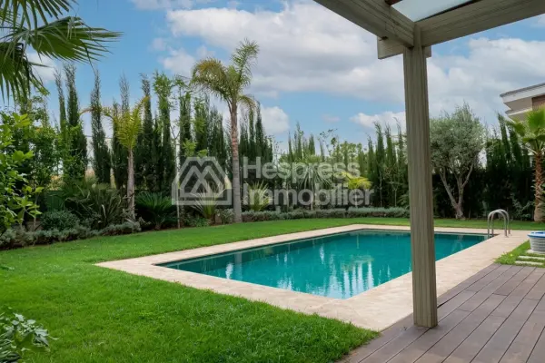 Unfurnished villa for rent Ville verte Palm Grove
