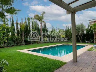 Unfurnished villa for rent Ville verte Palm Grove