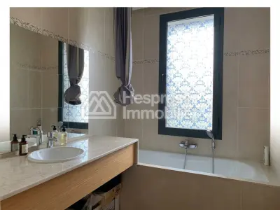 Unfurnished villa for rent Ville verte Palm Grove