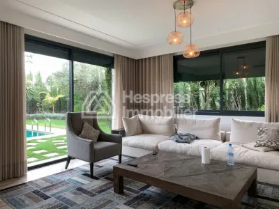 Unfurnished villa for rent Ville verte Palm Grove