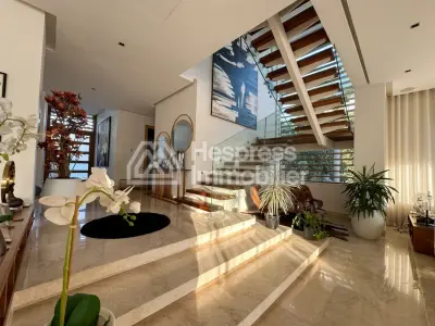For sale: detached villa in Casa Green Town, 5 bedrooms