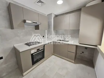 Empty studio apartment for rent (cgi)
